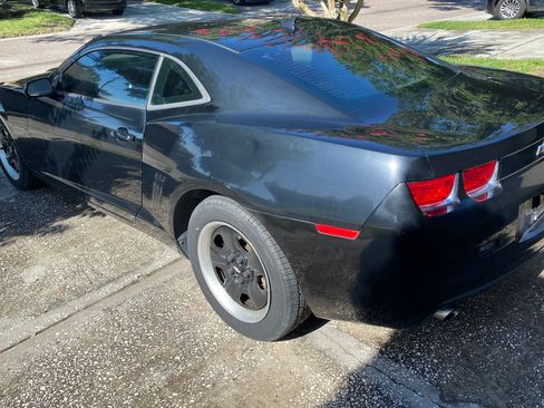 Used 2011 Chevrolet Camaro LS RWD image 10