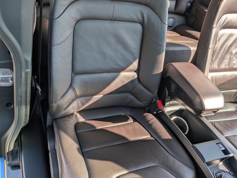 Used 2017 BMW i3 w/ Range Extender image 22