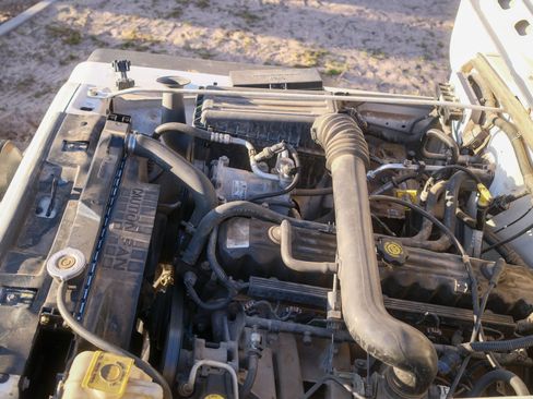 Used 1997 Jeep Wrangler Sport image 11