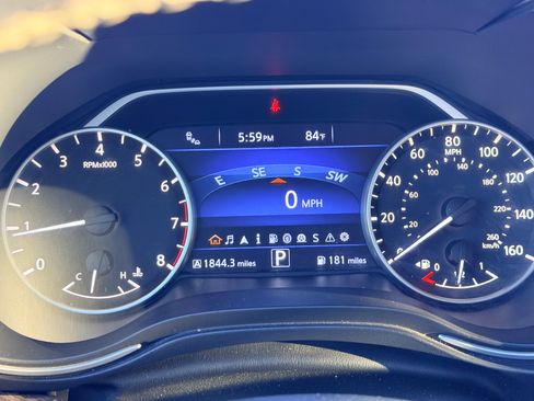 Used 2017 Nissan Maxima Platinum image 24