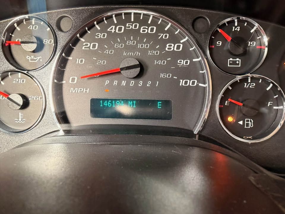 Used 2013 Chevrolet Express 1500 LS AWD/4WD image 12