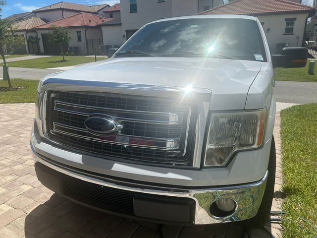Used 2014 Ford F150 XLT w/ XLT Chrome Package RWD image 2