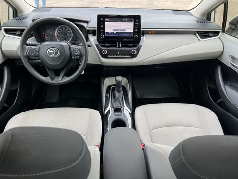 Used 2020 Toyota Corolla LE image 14