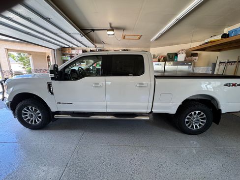 Used 2020 Ford F350 Lariat w/ Lariat Value Package AWD/4WD image 17