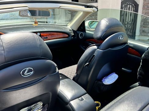 Used 2003 Lexus SC 430 Convertible image 11