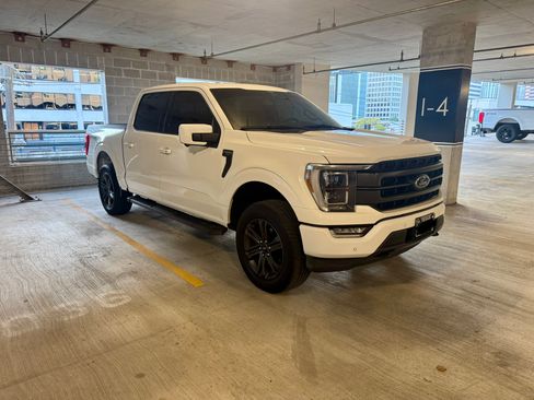 Used 2023 Ford F150 Lariat w/ Equipment Group 502A High AWD/4WD image 4