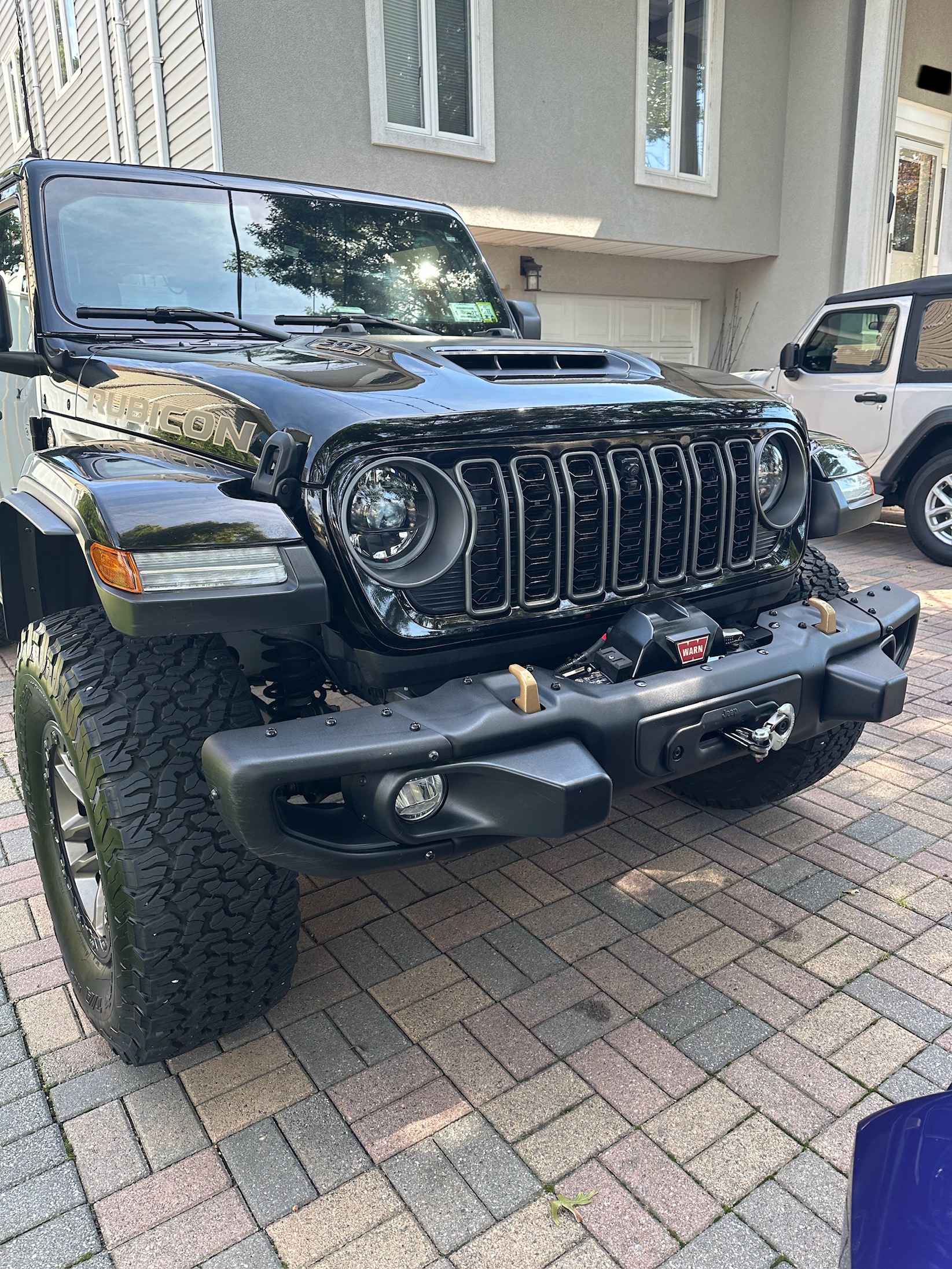 Used 2025 Jeep Wrangler Unlimited Rubicon 392 AWD/4WD image 1