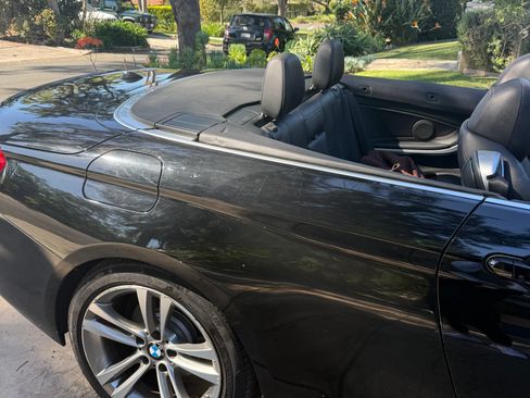 Used 2018 BMW 430i Convertible image 12