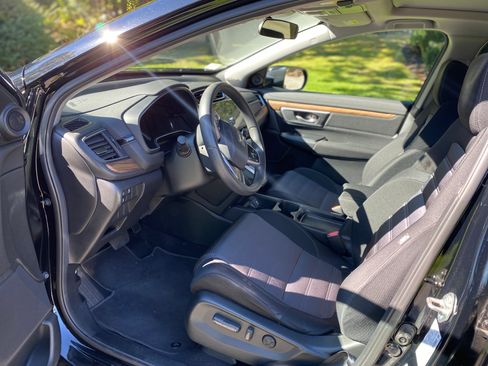 Used 2019 Honda CR-V EX image 4