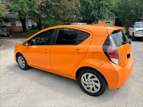 Used 2015 Toyota Prius C Two FWD image 8