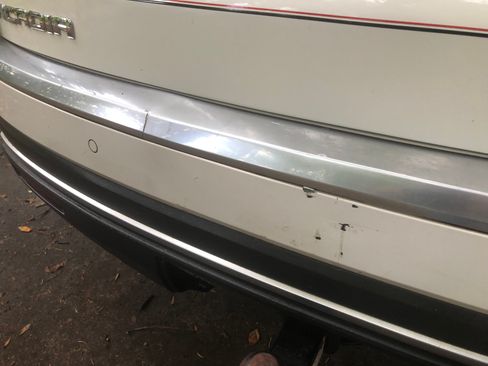 Used 2013 GMC Acadia SLT image 13