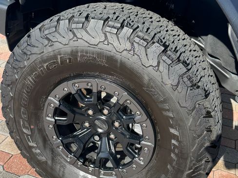 Used 2023 Ford Bronco Raptor image 12