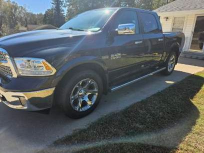 Used 2016 RAM 1500 Laramie w/ Convenience Group