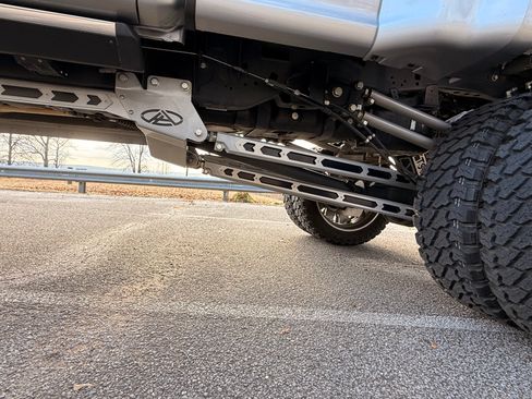 Used 2020 Ford F350 Limited image 11