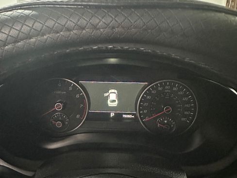 Used 2019 Kia Stinger GT2 image 14