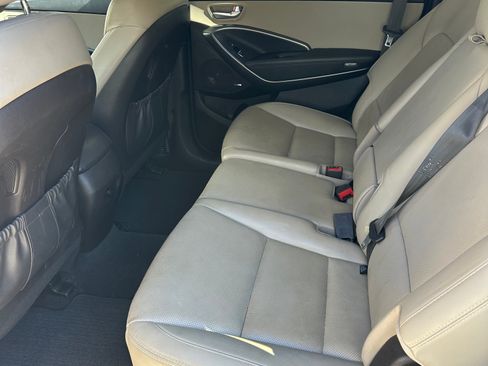 Used 2018 Hyundai Santa Fe SE Ultimate Sport Utility 4D w/ SE Ultimate Tech Package 03 image 12