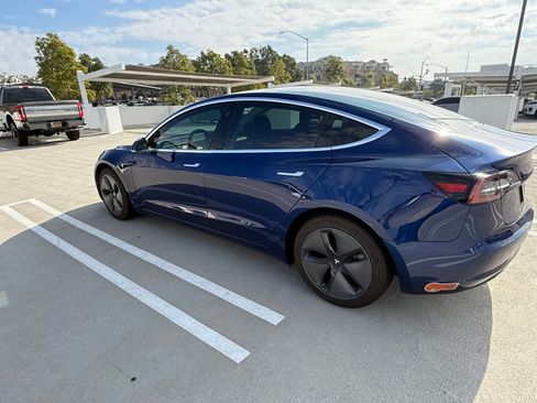 Used 2020 Tesla Model 3 Long Range image 5