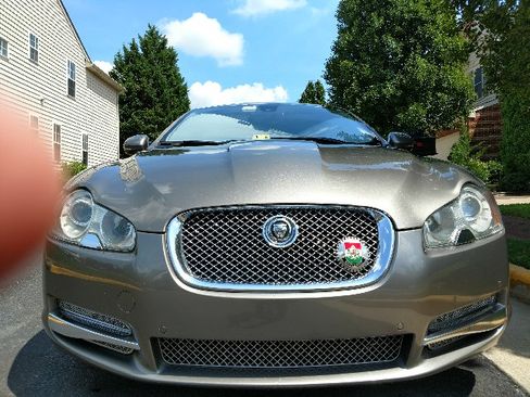 Used 2011 Jaguar XF Premium image 20