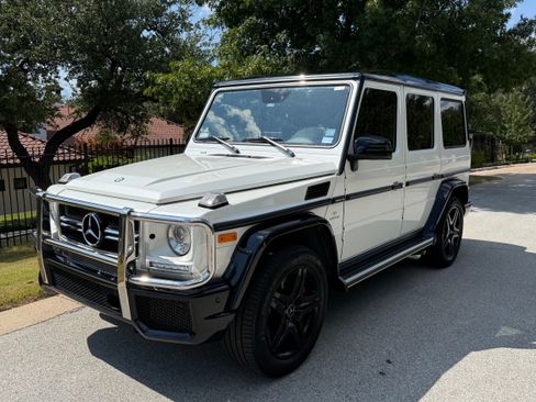 Used 2017 Mercedes-Benz G 63 AMG 4MATIC image 5