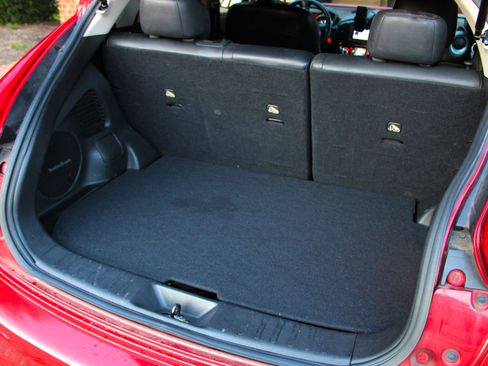 Used 2013 Nissan Juke SL image 18