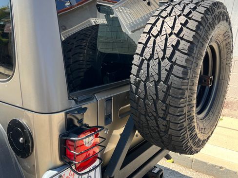 Used 2003 Jeep Wrangler Rubicon image 4