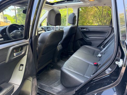 Used 2014 Subaru Forester 2.5i Limited w/ Popular Package #2 image 11