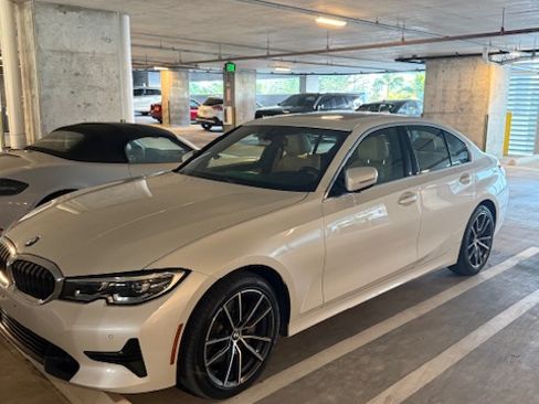 Used 2020 BMW 330i xDrive Sedan w/ Convenience Package image 5