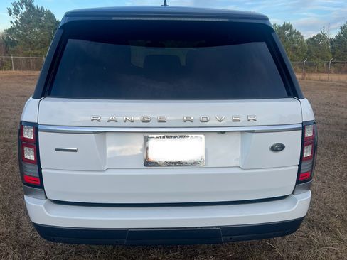 Used 2015 Land Rover Range Rover Supercharged image 5