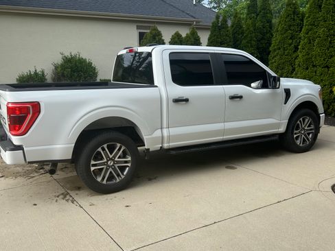 Used 2021 Ford F150 XL w/ STX Appearance Package AWD/4WD image 2