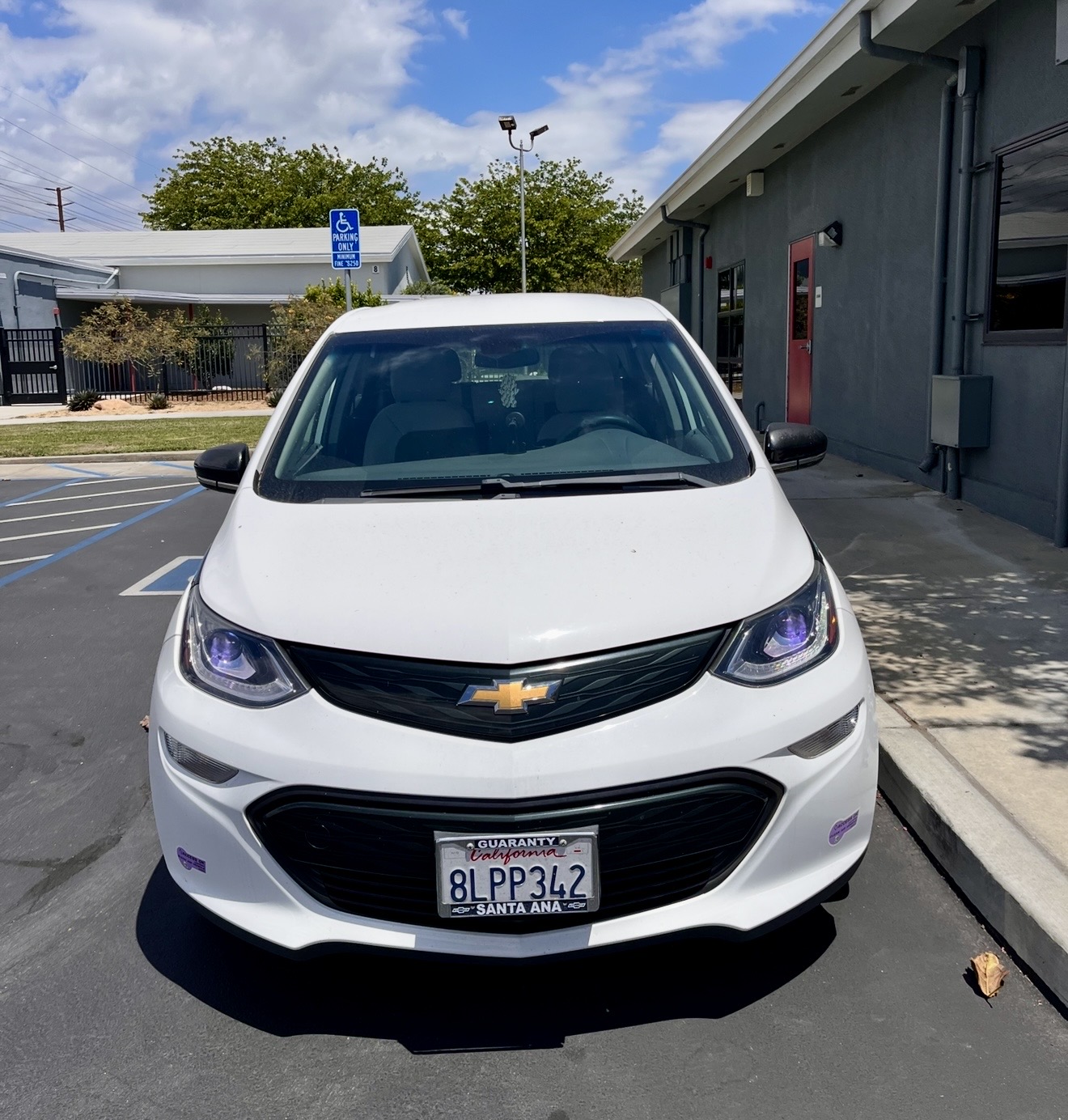 Used 2019 Chevrolet Bolt LT FWD image 2