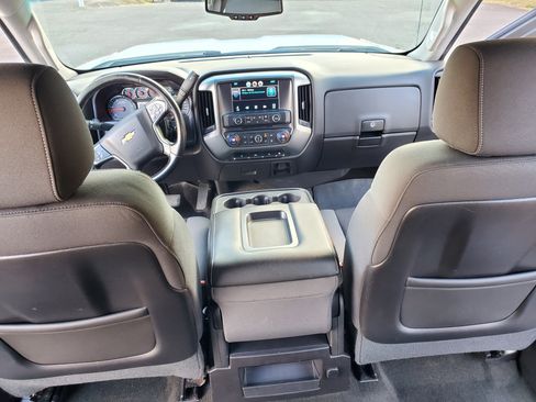 Used 2015 Chevrolet Silverado 2500 LT w/ Z71 Package, Off-Road image 21