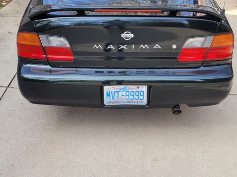 Used 1996 Nissan Maxima SE image 5