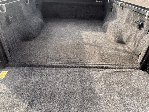 Used 2016 Ford F150 Platinum w/ Equipment Group 701A Luxury image 21