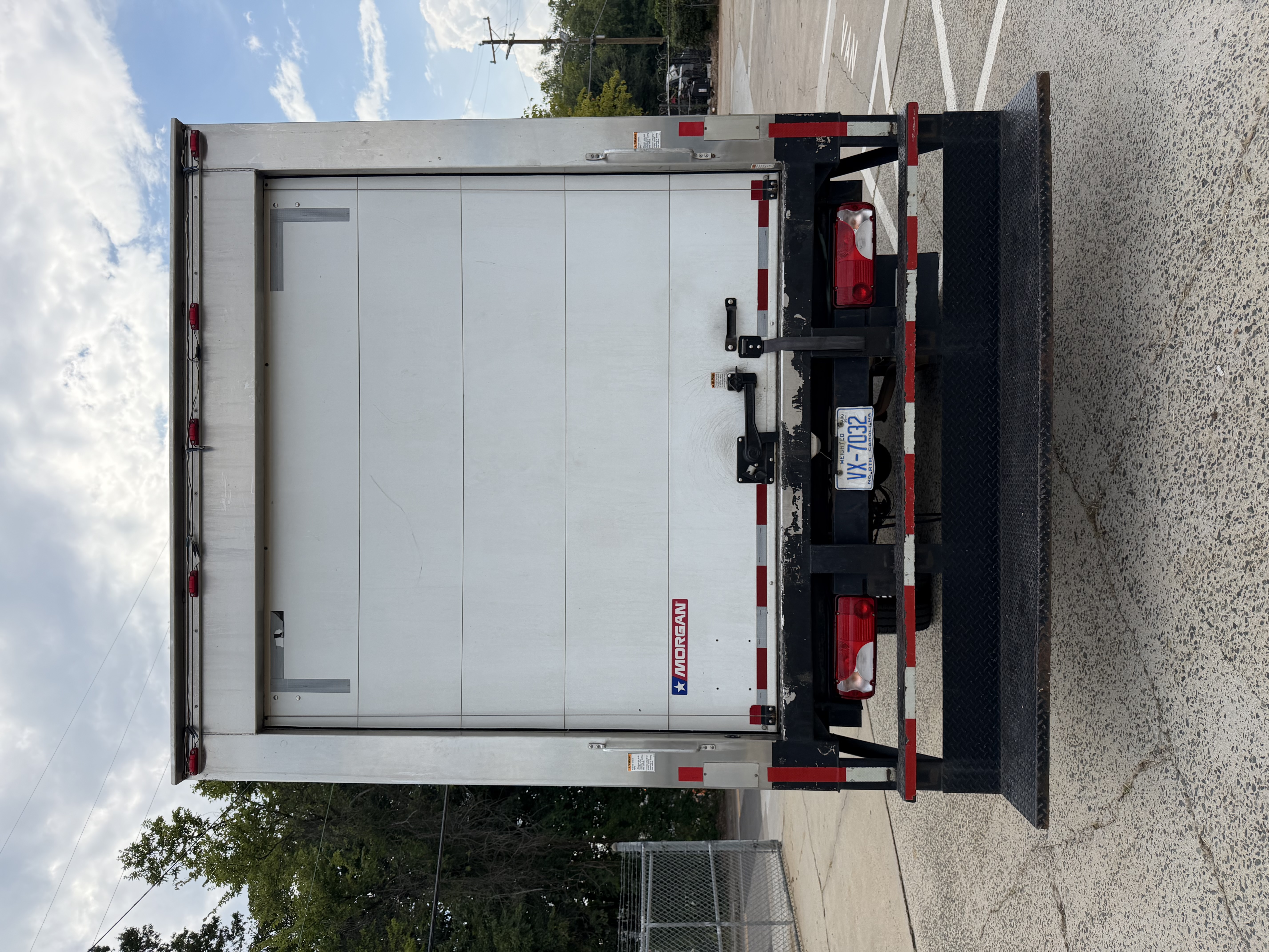 Used 2023 Mercedes-Benz Sprinter 4500 image 10