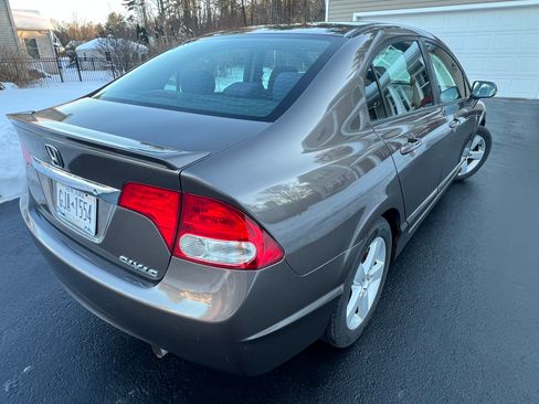Used 2010 Honda Civic LX-S image 5