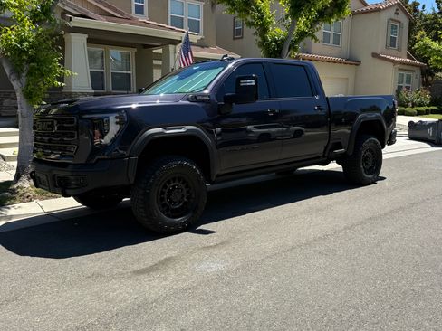 Used 2024 GMC Sierra 2500 AT4X w/ AT4X AEV Edition AWD/4WD image 1