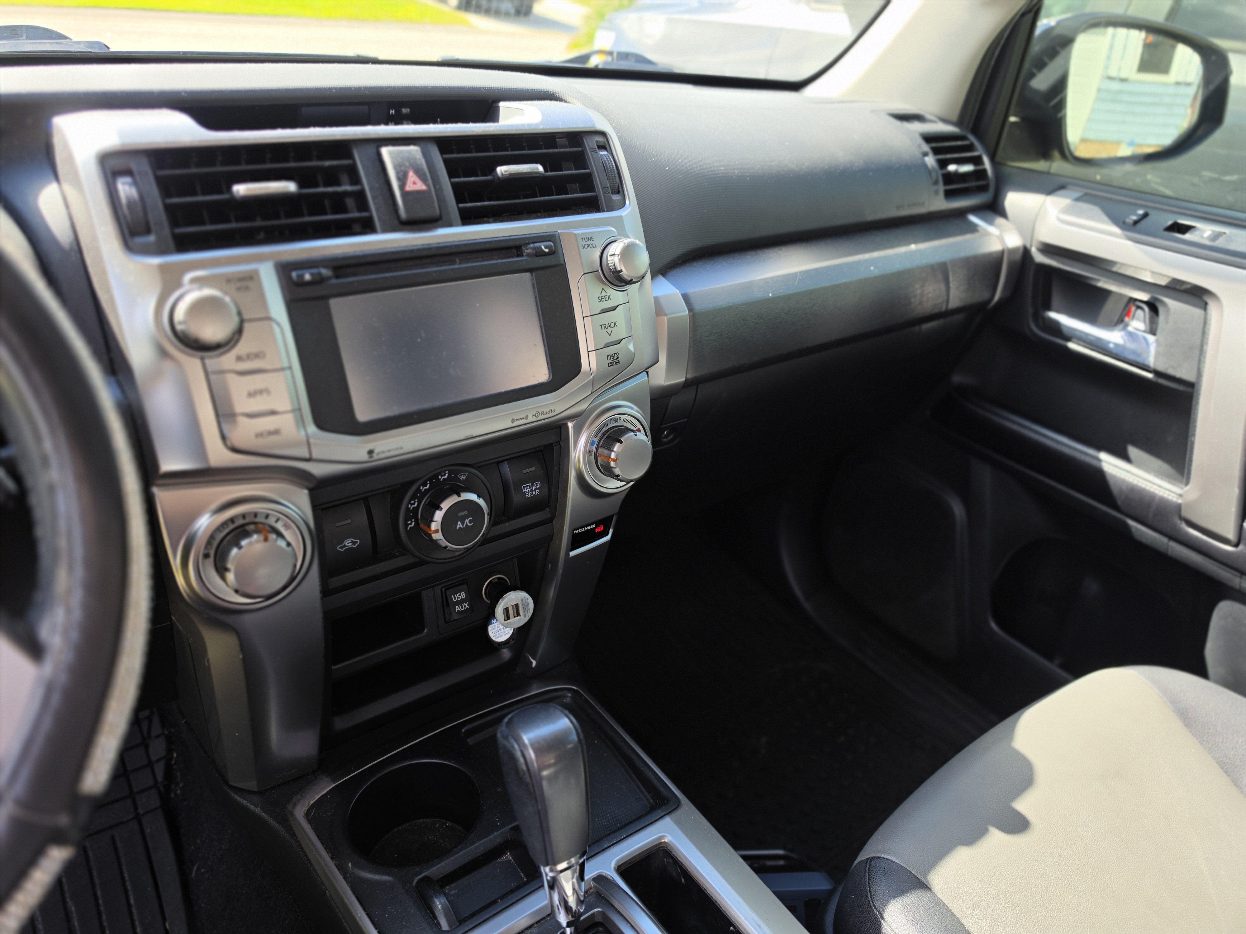 Used 2016 Toyota 4Runner SR5 Premium RWD image 10