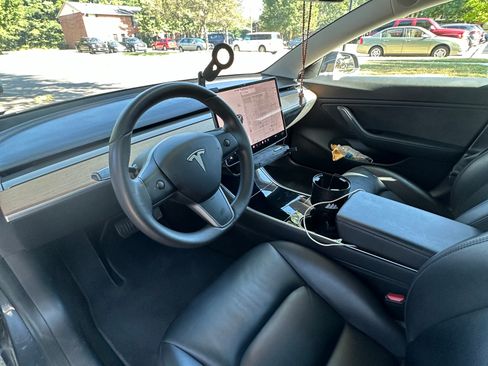 Used 2020 Tesla Model 3 AWD/4WD image 15