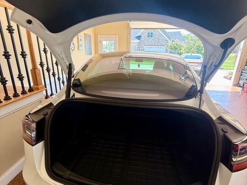 Used 2023 Tesla Model 3 Performance AWD/4WD image 11
