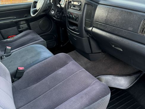 Used 2004 Dodge Ram 1500 Truck SLT w/ Big Horn Quad Cab Value Group image 10