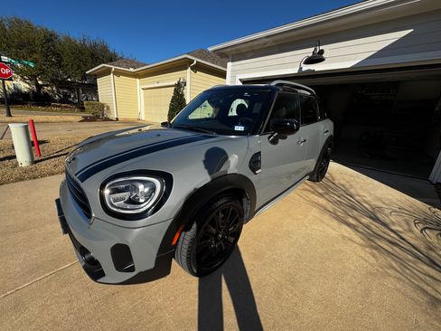 Used 2021 MINI Cooper Countryman image 6
