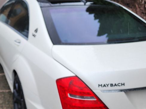 Used 2012 Mercedes-Benz S 550 4MATIC image 4