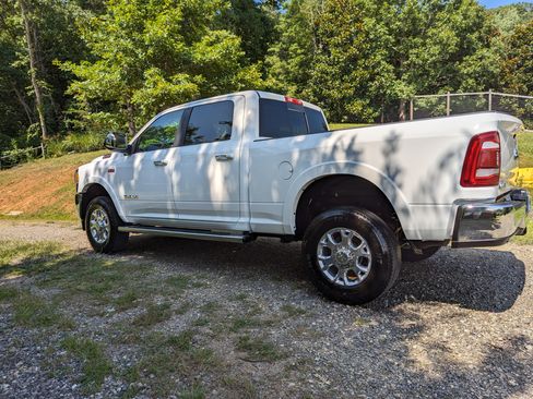 Used 2022 RAM 2500 Laramie image 4