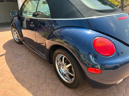 Used 2004 Volkswagen Beetle GLS FWD image 21