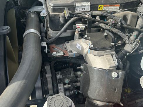 Used 2023 RAM 2500 Big Horn w/ Level 1 Equipment Group AWD/4WD image 12