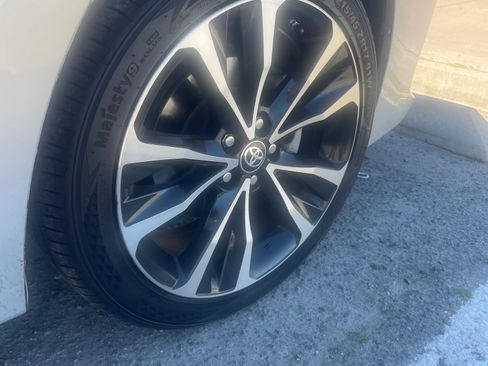 Used 2019 Toyota Corolla SE image 5