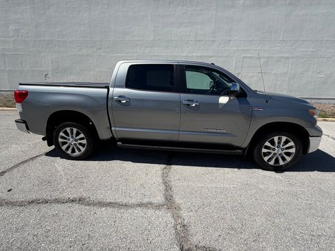 Used 2010 Toyota Tundra Limited RWD image 9