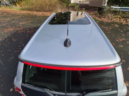 Used 2008 MINI Cooper Clubman Hardtop image 6