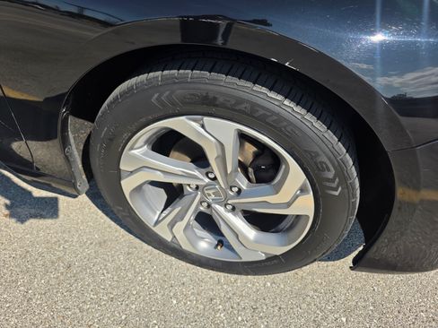 Used 2019 Honda Accord EX-L image 15