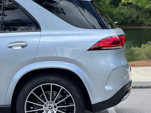 Used 2023 Mercedes-Benz GLE 350 350 Sport Utility 4D image 5